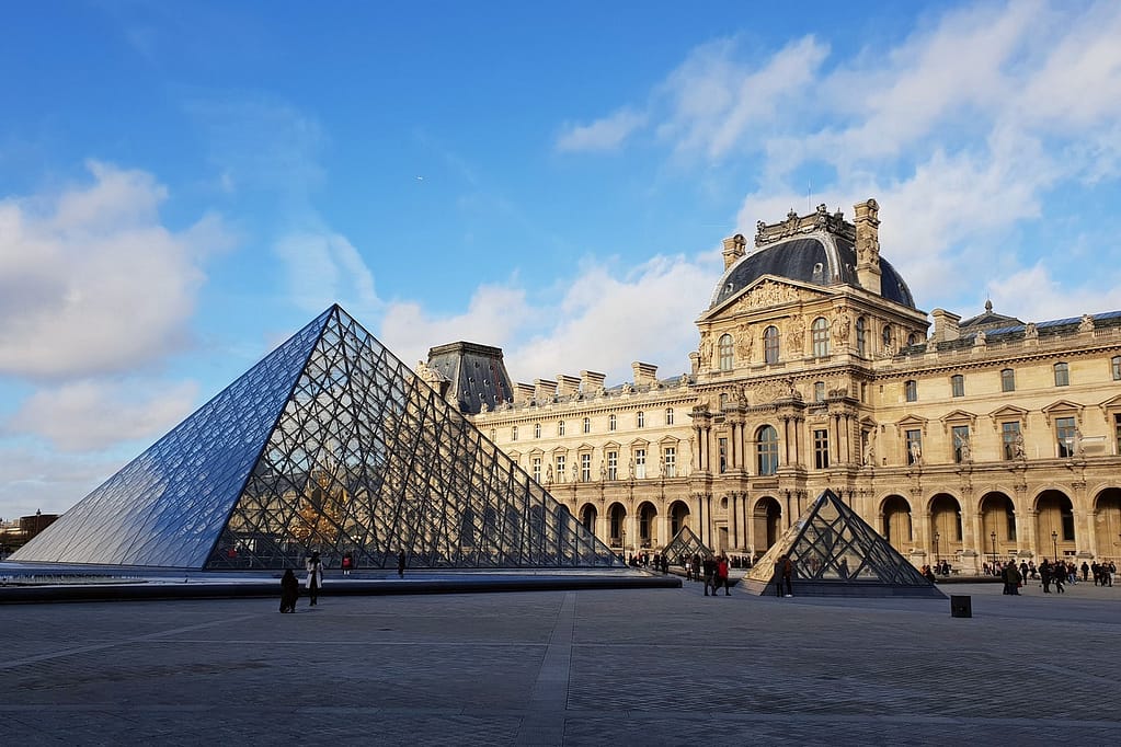Fréquentation des touristes à Paris 5 Le Tourisme Revisité