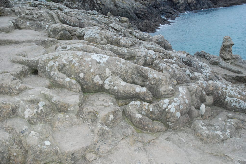 Les rochers sculptés de Rothéneuf 13 Le Tourisme Revisité