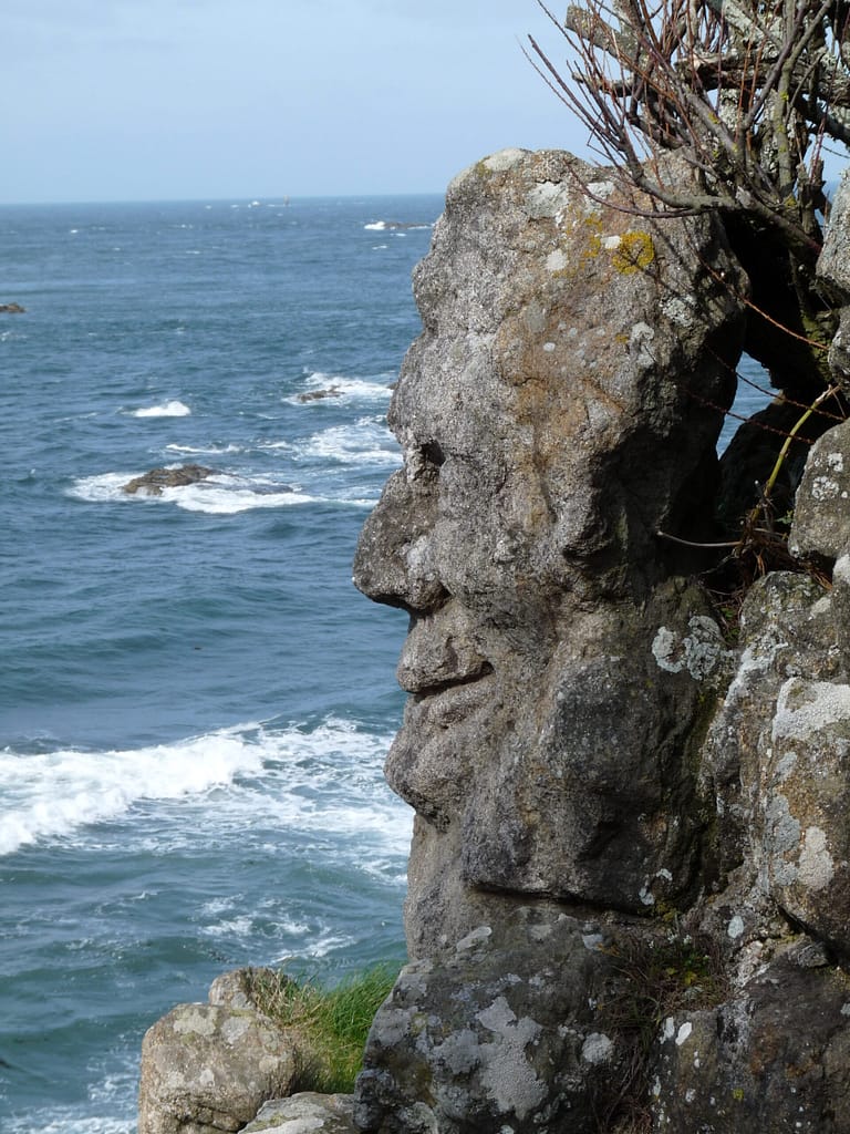 Les rochers sculptés de Rothéneuf 12 Le Tourisme Revisité