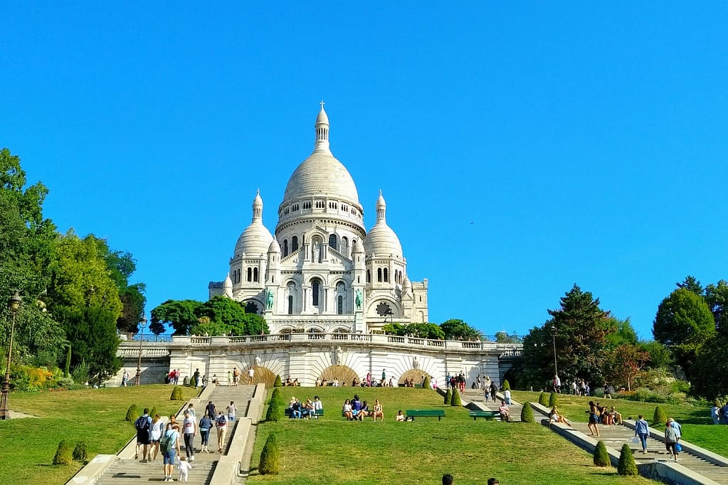 Le Tourisme Revisité