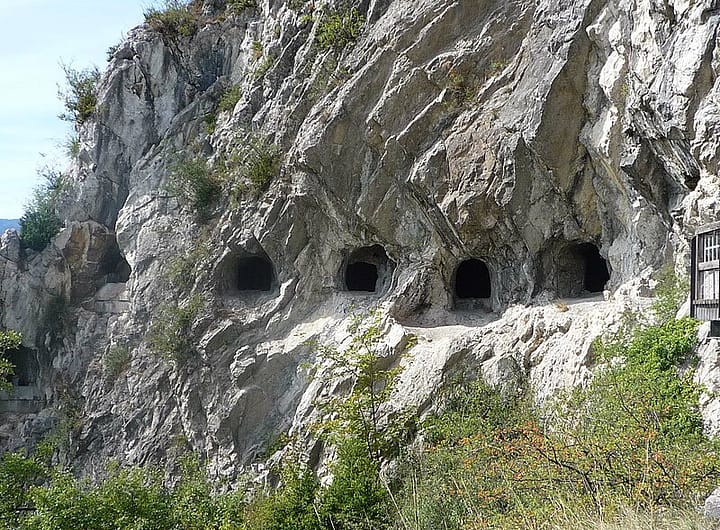 Grotte Mandrin à Malataverne drôme