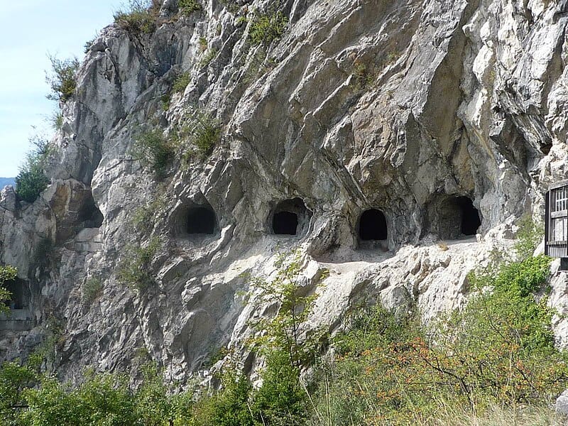 La grotte Mandrin 1 Grotte Mandrin à Malataverne drôme