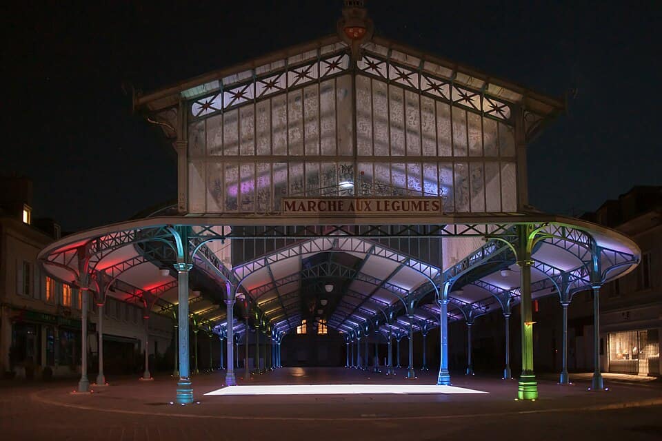 Chartres en lumières 4 Le Tourisme Revisité